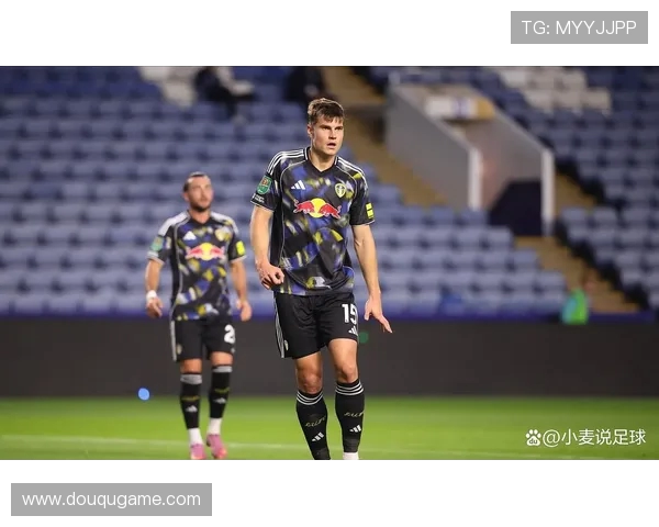 利兹联 2200 万欧签比约尔！五年长约锁定乌迪内斯铁闸(2)