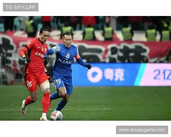 申花 VAR 争议判罚:同一动作两年不同判,媒体人炮轰尺度不公(1) 申花 VAR 争议判罚:同一动作两年不同判,媒体人炮轰尺度不公(1)